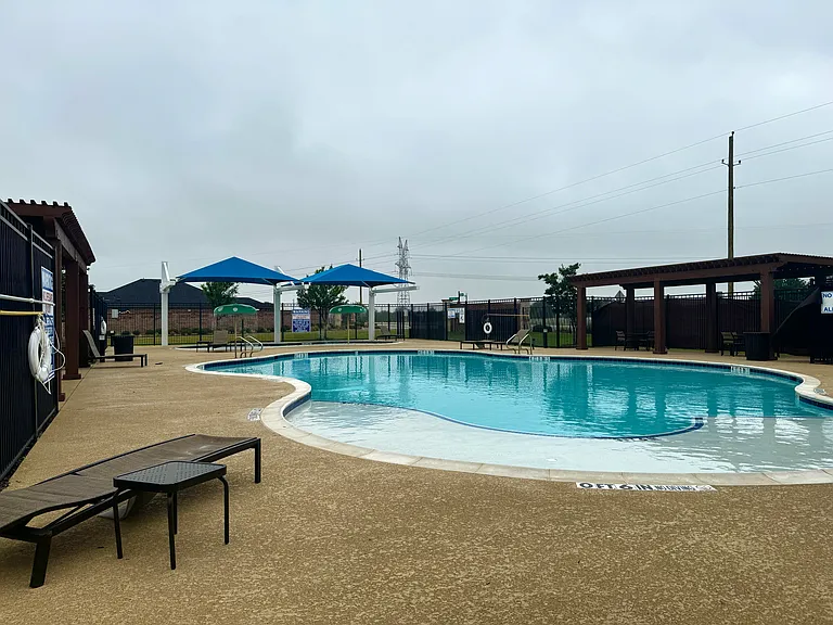 Community pool