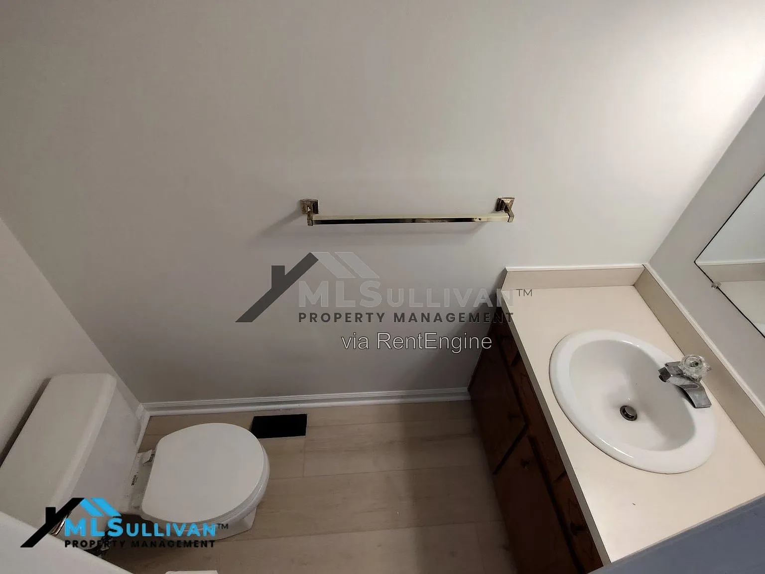 2 bed, 1.5 bath, $1,245 — Photo 4