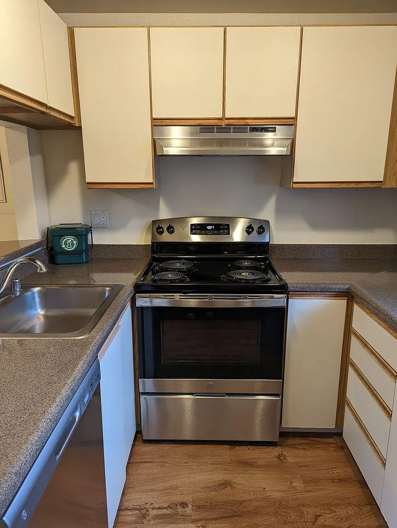 Jackson Greens Apartments — Photo 2