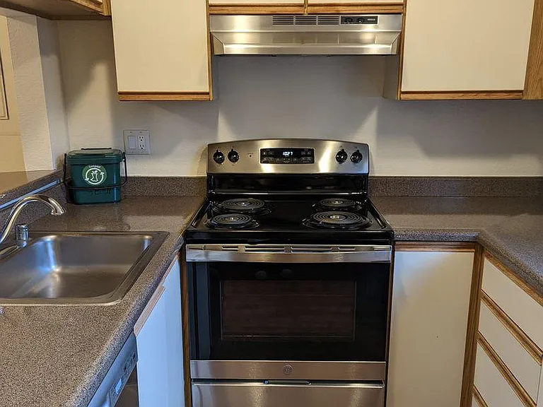Jackson Greens Apartments — Photo 2