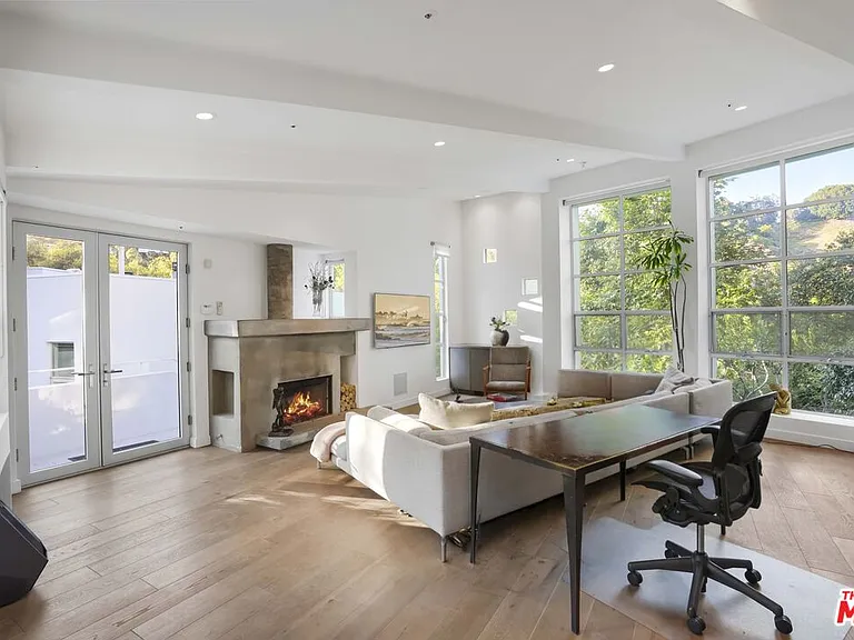 7700 Willow Glen Rd — Photo 30