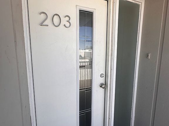 2nd image of 1820 W Mulberry Dr APT 203