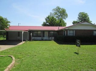 802 Queens Rd, Muskogee, OK 74403