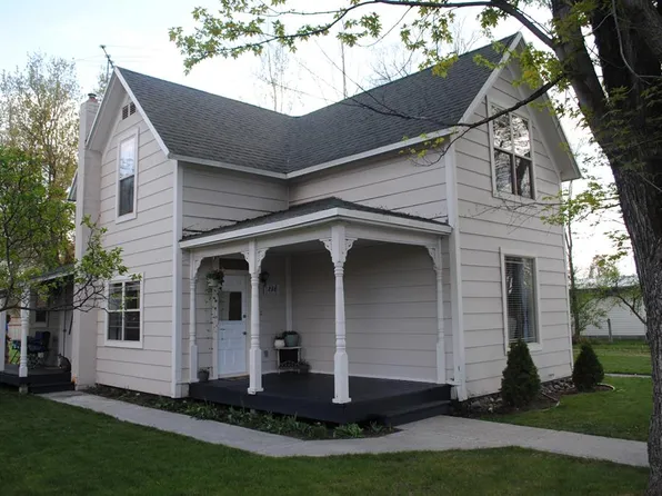 236 W 6th S, Saint Anthony, ID 83445