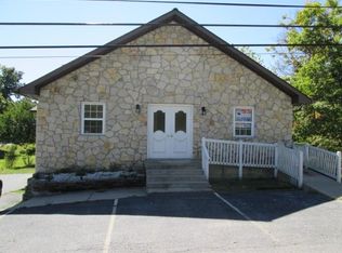 7501 E Fox Hill Dr, Camby, IN 46113