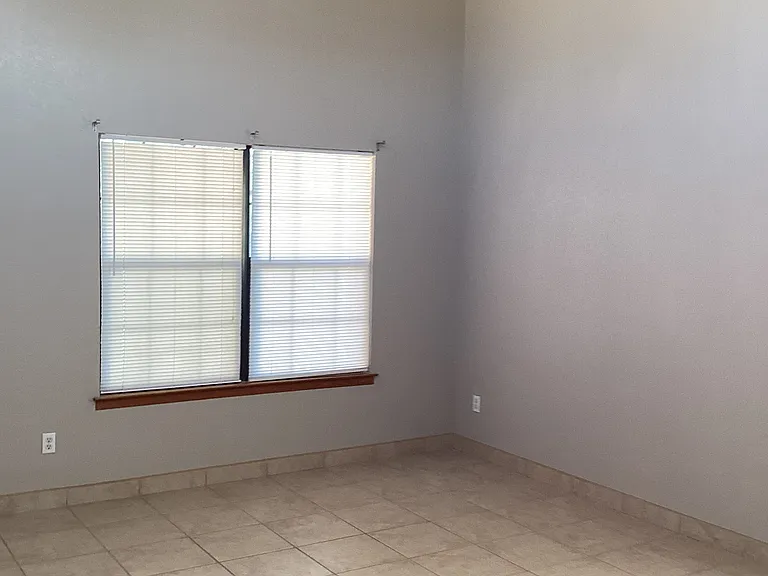 2085 Pinetrail St — Photo 9