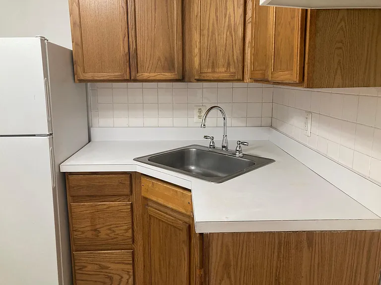 46 S Union Ave #B — Photo 19