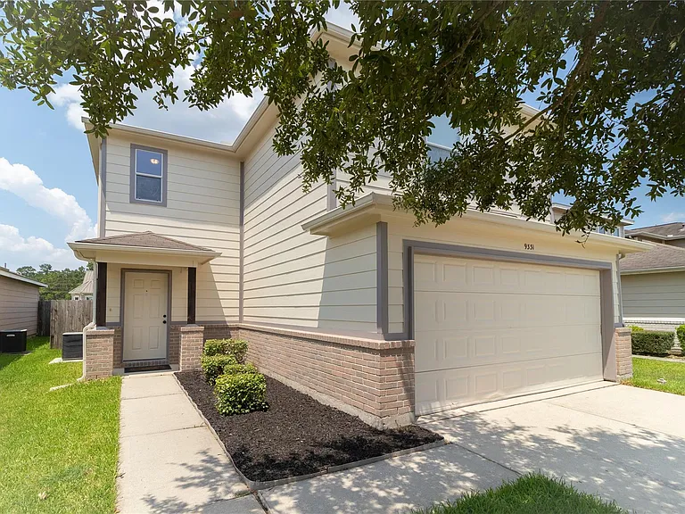 9331 Norwood Trails Dr — Photo 2