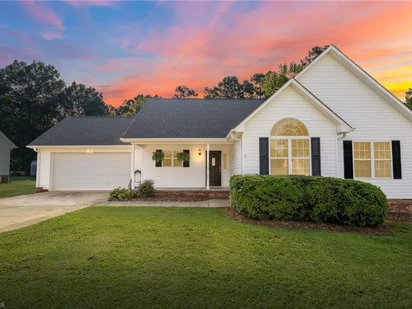 176 Manor Ridge Way, Lexington, NC 27292
