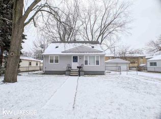 35 N Highland Ave, Mount Clemens, MI 48043