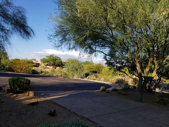Cul de sac view drive