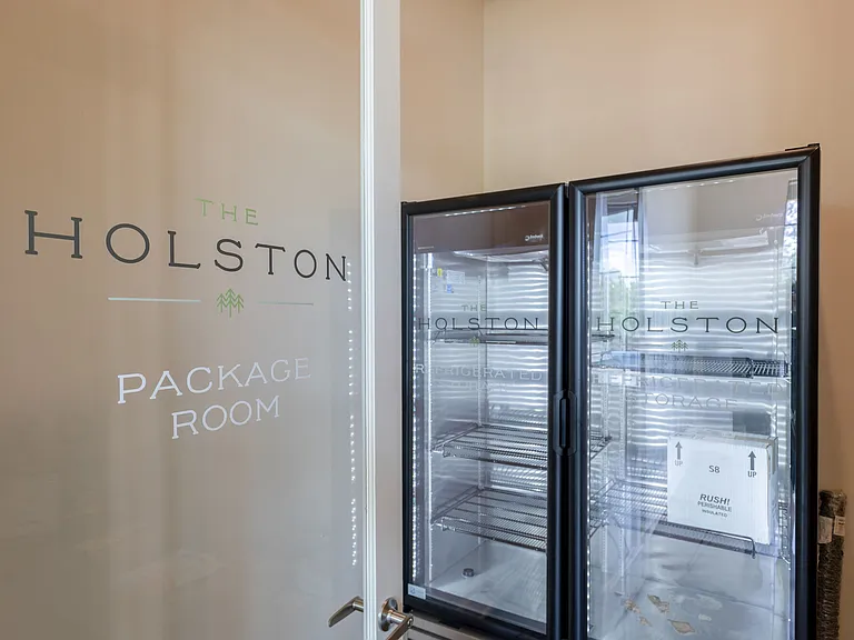 The Holston — Photo 38