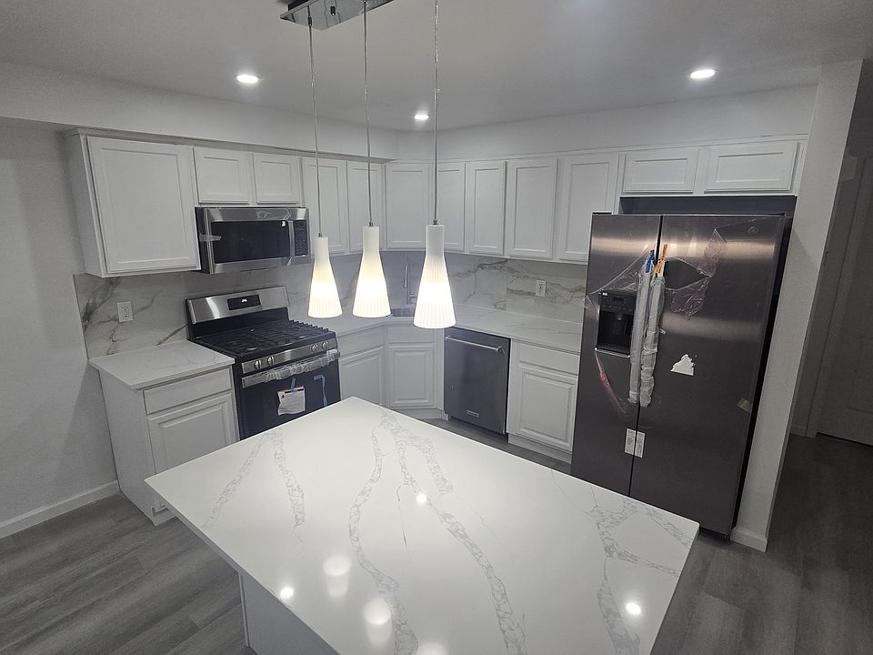 1st image of 216 Beach 98th St Floor 1