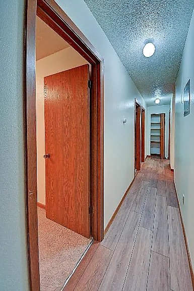 34 Lincoln Ave — Photo 2