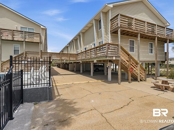 5th image of 344 E Beach Blvd #3