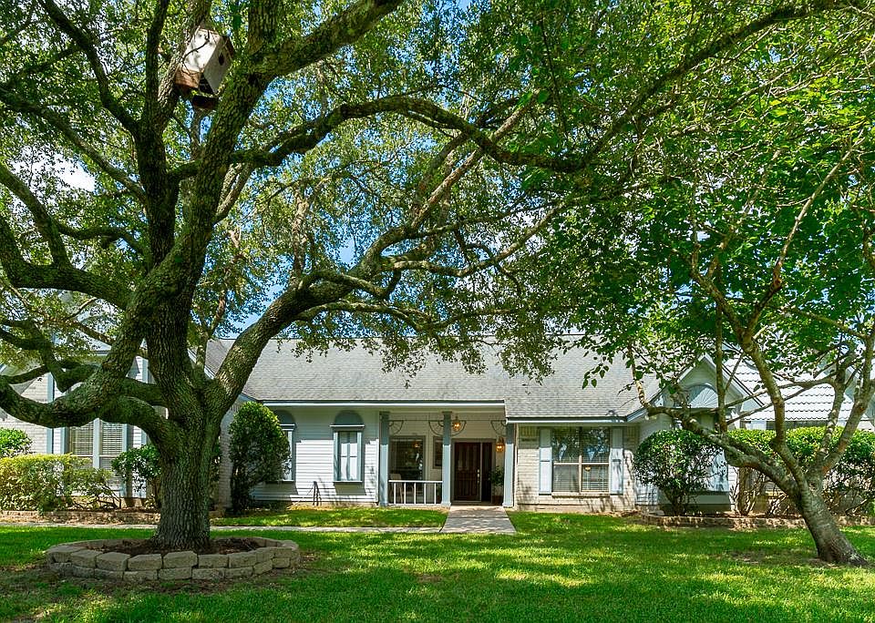 1st image of 35 Windsong Ln