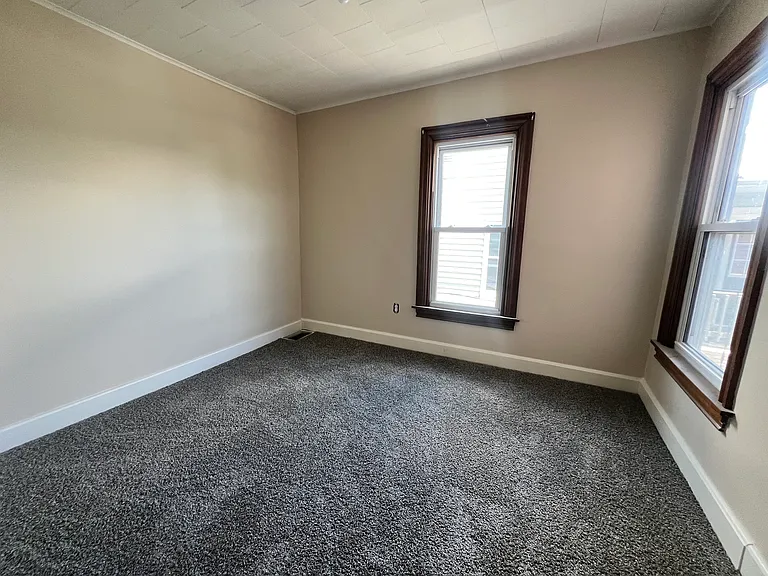 132 Elm St #132 — Photo 8