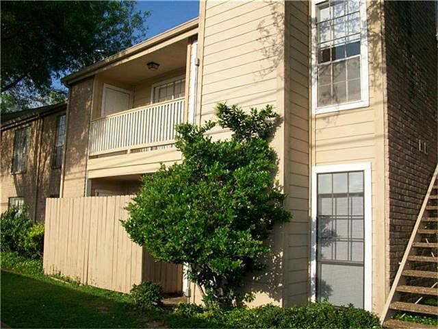 1st image of 10211 Sugar Branch Dr APT 425