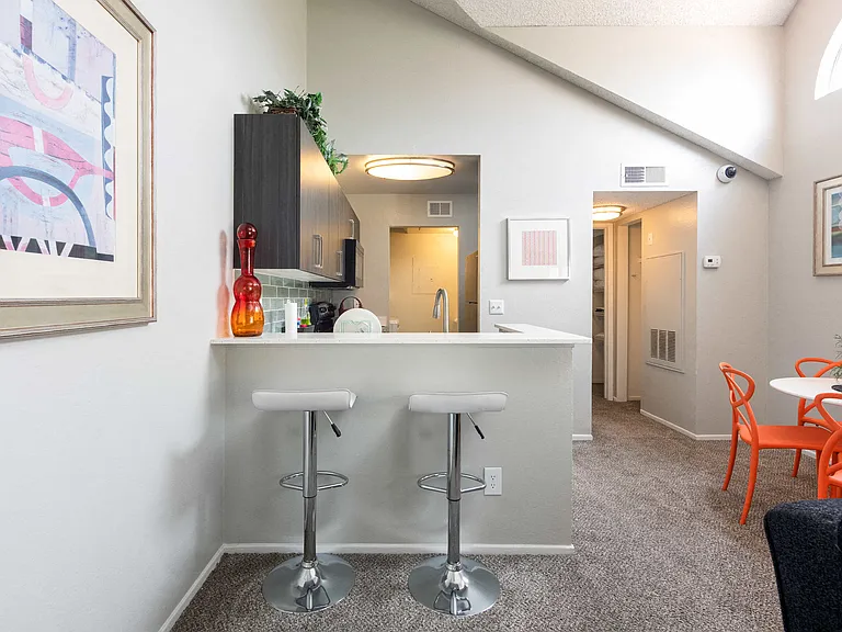Boulevard at 4201 Apartments — Photo 25