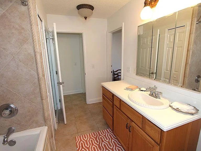 2379 Seminole Rd — Photo 8