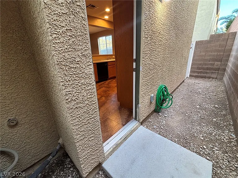 8115 Amy Springs St — Photo 18
