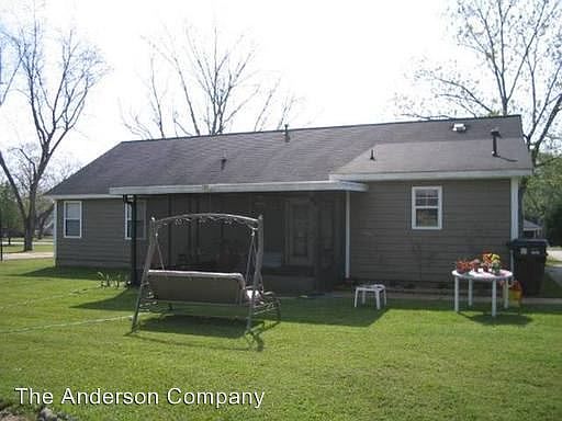 2nd image of 114 Saint Clair Dr