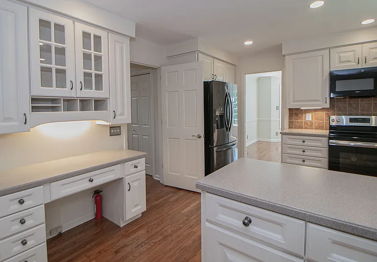 815 Shady Bluff Trl — Photo 8