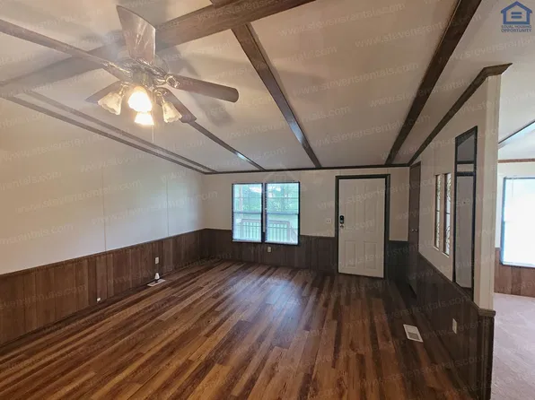 2205 Elmore Town Rd, Baxter, TN 38544