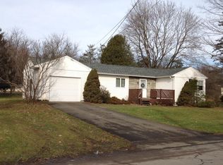 8 Alice St, Oxford, NY 13830