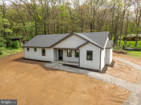 601 Hope Ave, Oakland, MD 21550