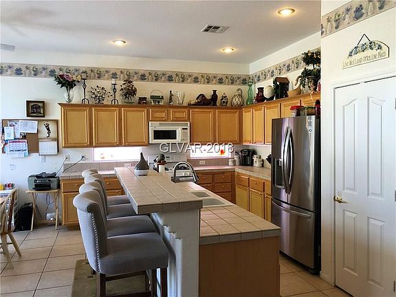 3rd image of 8072 Marin Pointe Ave