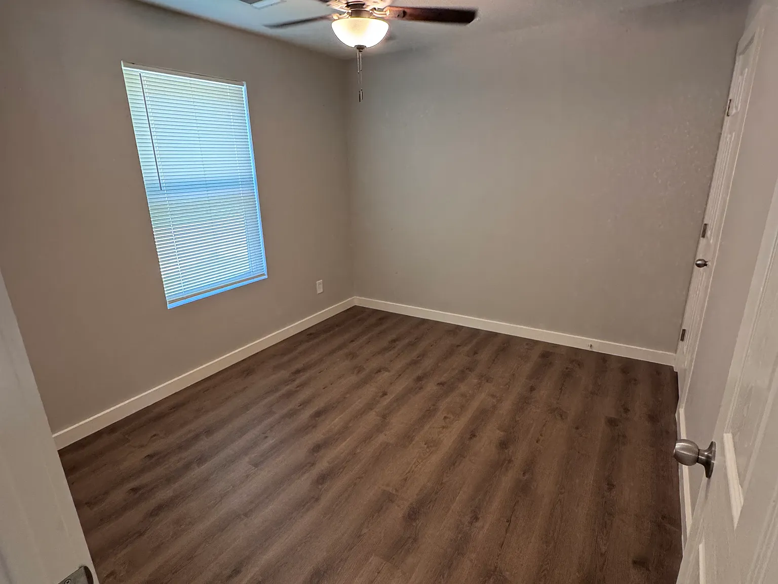 2 bed, 600 sqft, $1,300 — Photo 4