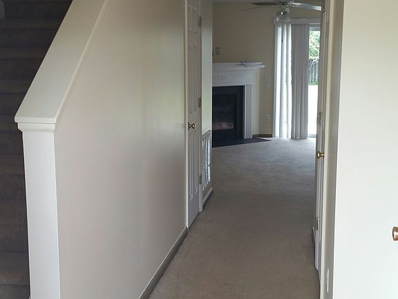 3rd image of 2508 A Bluff View Ct