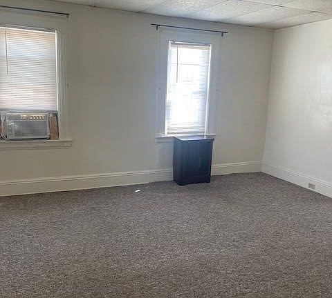 4th image of 311 Madison Ave APT 2