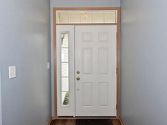 4th image of 1359 Remington Dr #4