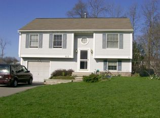 613 Bayberry Ln, Macedon, NY 14502