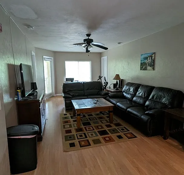 4000 SW 23rd St #4-302 — Photo 16