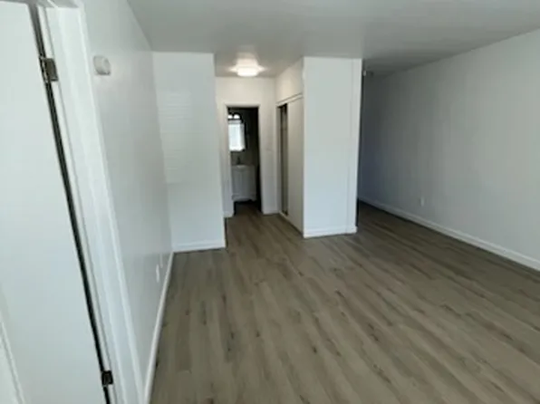 7744 Reseda Blvd #17, Reseda, CA 91335