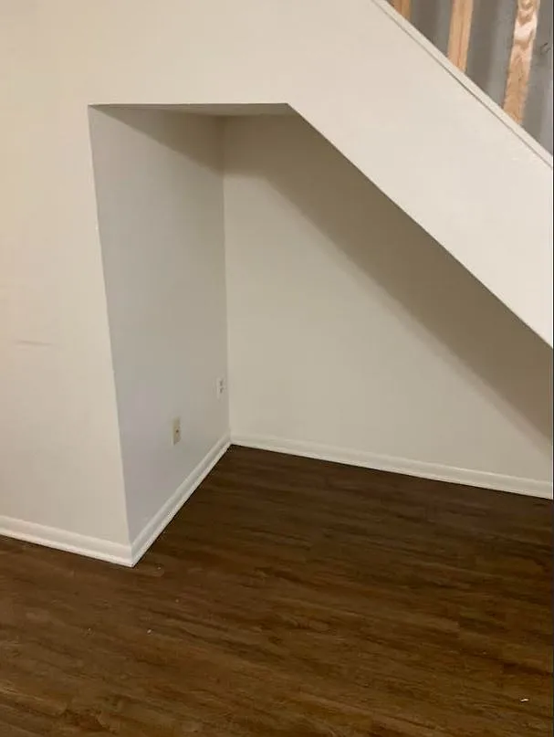 2 bed, 1045 sqft, $995 — Photo 3