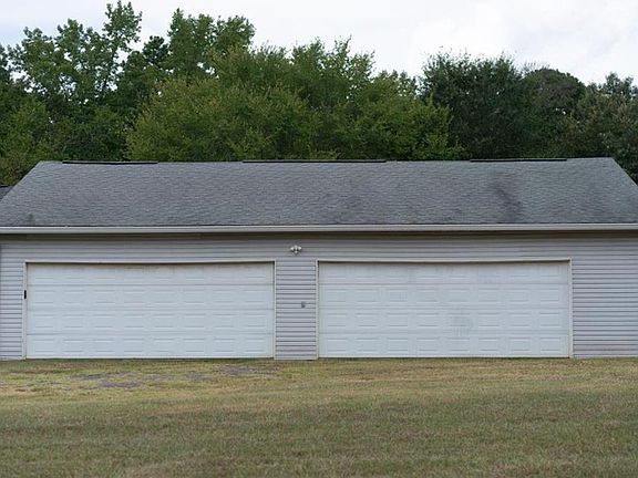 3rd image of 848 County Road 3810