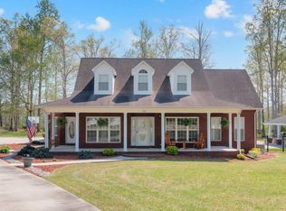 64 Robert E Lee Dr, Manchester, TN 37355