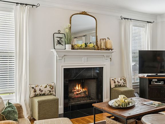 29th image of this home