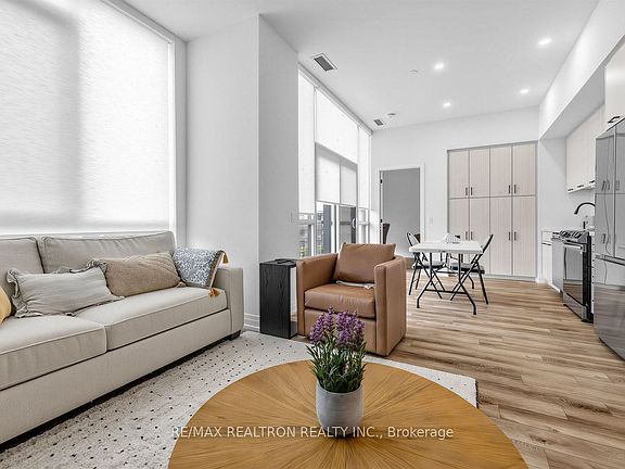 4th image of 415 Sea Ray Ave #456