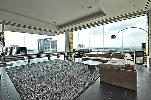 Rented by Platinum Properties | media 102