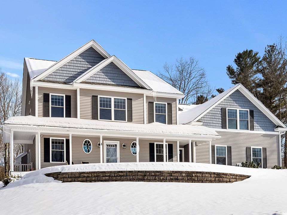 1st image of 5 Senter Farm Road