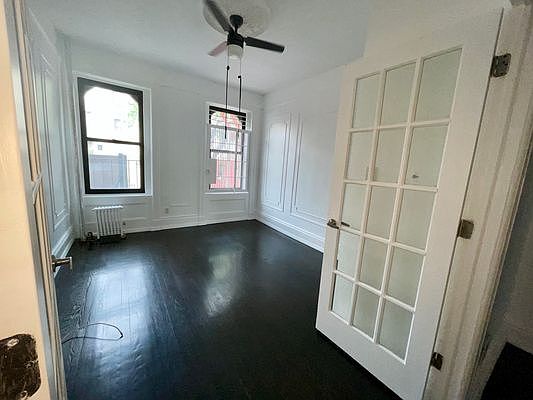 1st image of 420 E 119th St APT 2