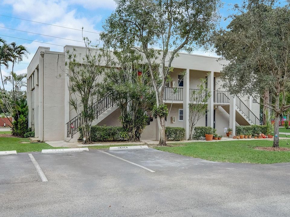 1st image of 8501 Old Country Manor #325