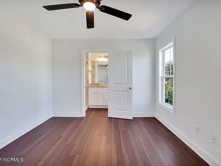 1007 Campbell St — Photo 19