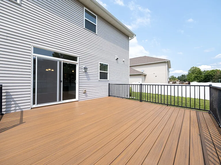 15430 Eagle Creek Way — Photo 9