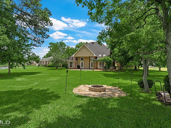 5th image of 3600 Crestview Cir
